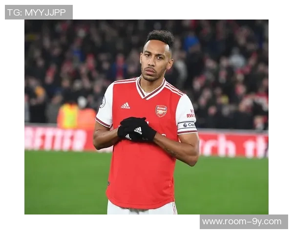 电讯报:文卡特沙姆希望像曾经支持阿尔特塔一样全力支持弗兰克 电讯报:文卡特沙姆希望像曾经支持阿尔特塔一样全力支持弗兰克