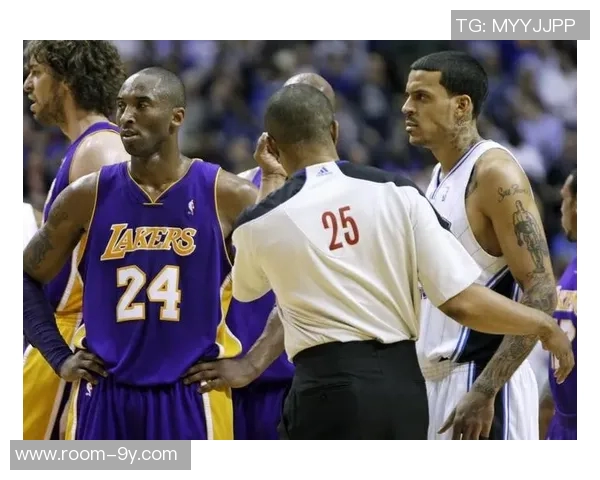 马特巴恩斯怀念科比分享感人照片重温昔日情谊与回忆 马特巴恩斯怀念科比分享感人照片重温昔日情谊与回忆